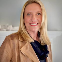 Judy Vial - Taylor & Taylor Realty