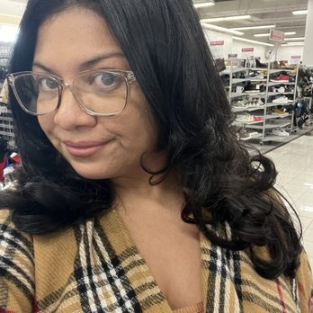 Ulta Beauty - My ends look so healthy now! Thank you Lauren - Cosmetics & Beauty Supply Near Me - Monrovia, California Ulta Beauty - My ends look so healthy now! Thank you Lauren - Cosmetics & Beauty Supply Near Me - Monrovia, California