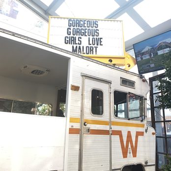 Paradise Park - Pizza Near Me - Chicago, Illinois