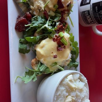 The Egg Bistro - Crab cakes eggs Benedict - Breakfast & Brunch Near Me - Virginia Beach, Virginia The Egg Bistro - Crab cakes eggs Benedict - Breakfast & Brunch Near Me - Virginia Beach, Virginia
