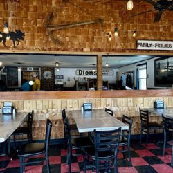 The Baited Hook at Mascoma Lake - Dining area