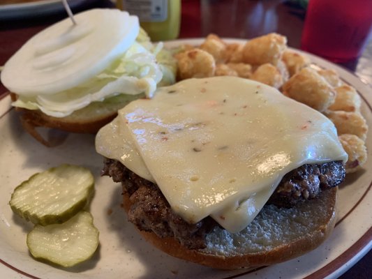 Manning’s Restaurant & Bar by null