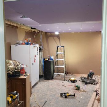 Davidson Handyman Services - a kitchen being remodeled - Handyman Near Me - Havana, Illinois Davidson Handyman Services - a kitchen being remodeled - Handyman Near Me - Havana, Illinois