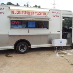 Delicias Pupuseria y Taqueria