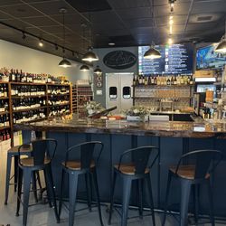 The Buzz Beer & Wine