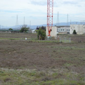 KNBR 680/1050 - KNBR's transmitters - Radio Stations Near Me - San Francisco, California KNBR 680/1050 - KNBR's transmitters - Radio Stations Near Me - San Francisco, California