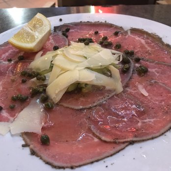 Il Farro - Beef Carpaccio . Free appetizer with check in after purchase of any entree. - Italian Near Me - Newport Beach, California Il Farro - Beef Carpaccio . Free appetizer with check in after purchase of any entree. - Italian Near Me - Newport Beach, California