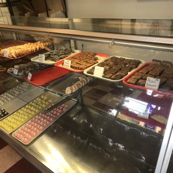 Poupart's Bakery - Bakeries Near Me - Lafayette, Louisiana Poupart's Bakery - Bakeries Near Me - Lafayette, Louisiana