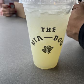 The Win-Dow Long Beach - Leno - Burgers Near Me - Long Beach, California