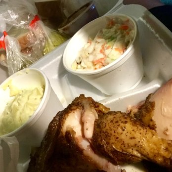 Smokey Mo's BBQ - Chicken was excellent 5 stars, juicy moist and great seasoning. Bread, pickle, onions and sauce as well. But that chicken needed nothing! - Barbeque Near Me - San Antonio, Texas