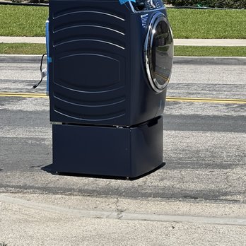 The Home Depot - Temco doing the install on bare asphalt. They ended up destroying this pedestal and we had to get it replaced. - Hardware Stores Near Me - Westminster, California The Home Depot - Temco doing the install on bare asphalt. They ended up destroying this pedestal and we had to get it replaced. - Hardware Stores Near Me - Westminster, California