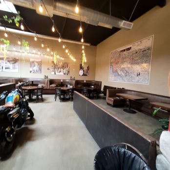 Mt. Lowe Brewing Co. - Interior - Breweries Near Me - Arcadia, California