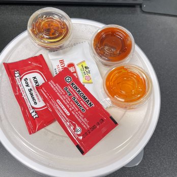 Ramen vs Pho - The noodles along with sauces included - Vietnamese Near Me - Fresno, California Ramen vs Pho - The noodles along with sauces included - Vietnamese Near Me - Fresno, California