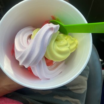 Yogurt Lounge III - A collage of the non-sugar flavors - Ice Cream & Frozen Yogurt Near Me - Escondido, California Yogurt Lounge III - A collage of the non-sugar flavors - Ice Cream & Frozen Yogurt Near Me - Escondido, California