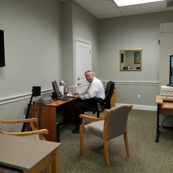 Hearing Zone - Dr. Young in his testing and fitting room. Spending the time necessary to fully understand your individual hearing challenges. - Audiologist Near Me - Murray, Utah Hearing Zone - Dr. Young in his testing and fitting room. Spending the time necessary to fully understand your individual hearing challenges. - Audiologist Near Me - Murray, Utah