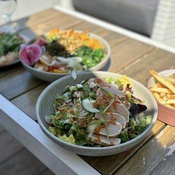 Dockside Restaurant - Superfood Salad, Tataki Salad, fries, mini wild mushroom forno pizza - Seafood Near Me - Vancouver, British Columbia Dockside Restaurant - Superfood Salad, Tataki Salad, fries, mini wild mushroom forno pizza - Seafood Near Me - Vancouver, British Columbia