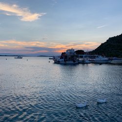 Ali'nin Yeri Ildırı Balık Restaurant - Sunset