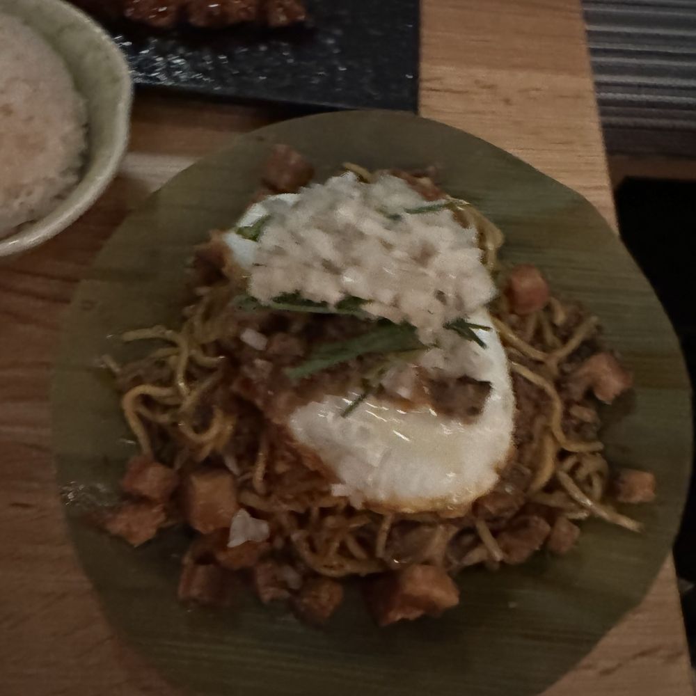 Naks - Pancit Batil Patong - Filipino Near Me - New York, New York Naks - Pancit Batil Patong - Filipino Near Me - New York, New York