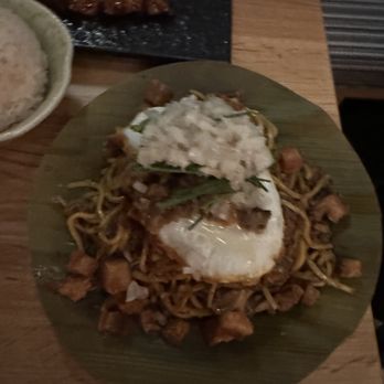 Naks - Pancit Batil Patong - Filipino Near Me - New York, New York Naks - Pancit Batil Patong - Filipino Near Me - New York, New York