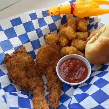 Berwyn Chicken - Shrimp the size of drumsticks, 4 are over 1/4 lb. - Chicken Wings Near Me - Berwyn, Illinois
