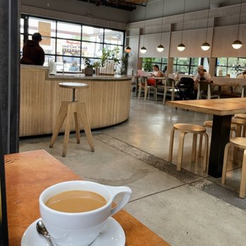 Verve Coffee Roasters - Space to sit in front - Coffee & Tea Near Me - Los Angeles, California Verve Coffee Roasters - Space to sit in front - Coffee & Tea Near Me - Los Angeles, California
