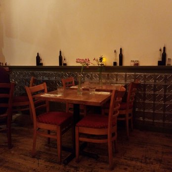 Amorina Cucina Rustica - Rustic atmosphere - Italian Near Me - Brooklyn, New York Amorina Cucina Rustica - Rustic atmosphere - Italian Near Me - Brooklyn, New York