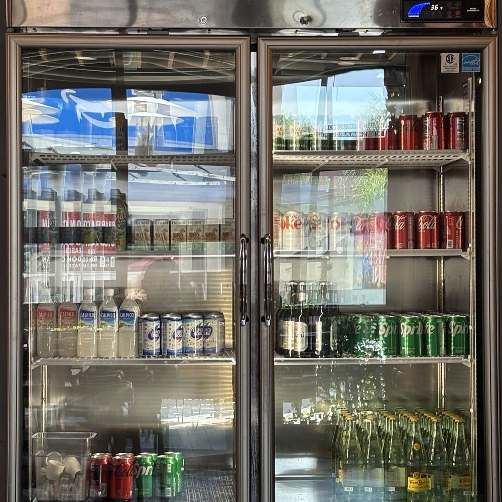 Silverlake Ramen - Bottled and canned beverages - Ramen Near Me - Burbank, California Silverlake Ramen - Bottled and canned beverages - Ramen Near Me - Burbank, California