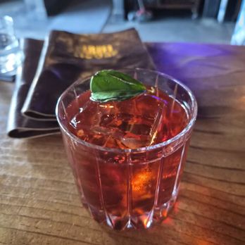 Barrelhouse Burlingame - The maverick - Wine Bars Near Me - Burlingame, California