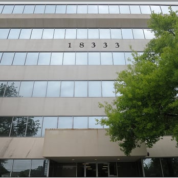 Dag's Deli - They're in an unusual place -- inside this large office building with no indication outside that they exist - Delis Near Me - Houston, Texas