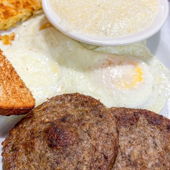 801 Southern Kitchen and Pancake House - Pancakes Near Me - Advance, North Carolina