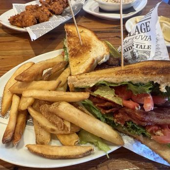 Yeoman's Topgolf Swing Suite - The Killer BLT Sandwich with fries! - Cocktail Bars Near Me - Tampa, Florida