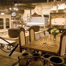 Antiquaire - Antiquaire Interior View