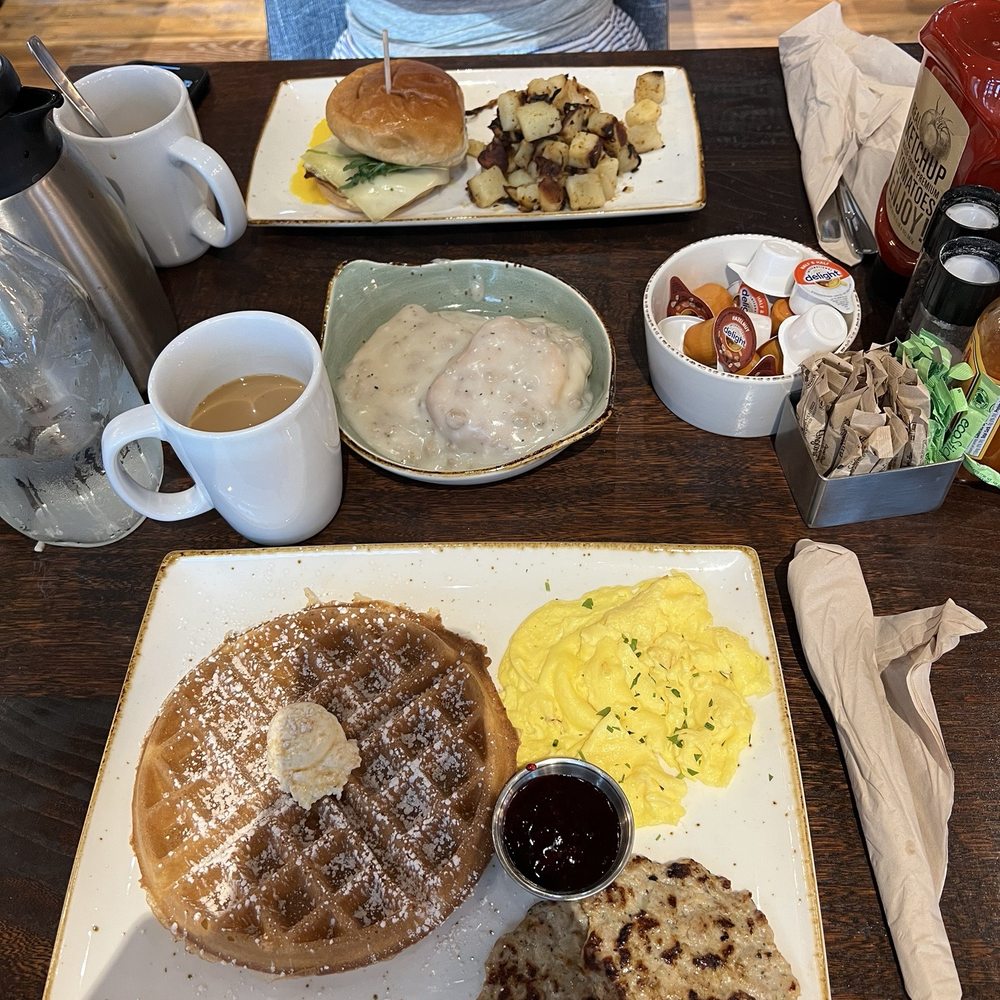 First Watch - Trifecta, biscuits and turkey gravy, the elevated egg sandwich - Breakfast & Brunch Near Me - Tulsa, Oklahoma First Watch - Trifecta, biscuits and turkey gravy, the elevated egg sandwich - Breakfast & Brunch Near Me - Tulsa, Oklahoma
