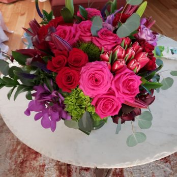 Ace of Vase - Most beautiful bouquet Ive ever received! - Florists Near Me - Burbank, California Ace of Vase - Most beautiful bouquet Ive ever received! - Florists Near Me - Burbank, California