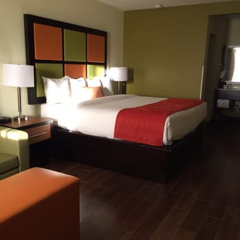 The Flagler Inn - Room with king bed. - Hotels Near Me - St. Augustine, Florida The Flagler Inn - Room with king bed. - Hotels Near Me - St. Augustine, Florida