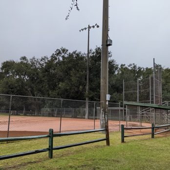 Barker Field - Baseball at Barker Field, Hilton Head Island - Baseball Fields Near Me - Hilton Head Island, South Carolina Barker Field - Baseball at Barker Field, Hilton Head Island - Baseball Fields Near Me - Hilton Head Island, South Carolina