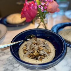 Evelyn’s Fort Lauderdale - Truffle hummus