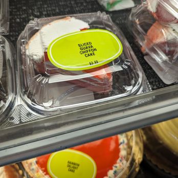 Foodland - Yes, please. - Grocery Near Me - Honolulu, Hawaii Foodland - Yes, please. - Grocery Near Me - Honolulu, Hawaii