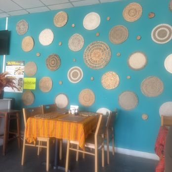 El Sazon De La Abuela - Inside - Mexican Near Me - Palmdale, California