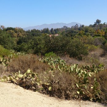 Serrano Creek Trail - Hiking Near Me - Lake Forest, California Serrano Creek Trail - Hiking Near Me - Lake Forest, California