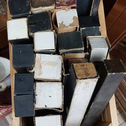 Calbys Everett Forty Four Vintage & More - Old player piano reels