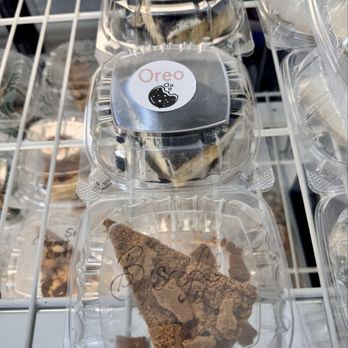 Sweet Cheeks Bakery - Coffee & Tea Near Me - Fenton, Missouri