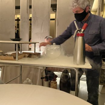 La Despensa de Etxanobe - Preparation of the last dessert - Basque Near Me - Bilbao, BI