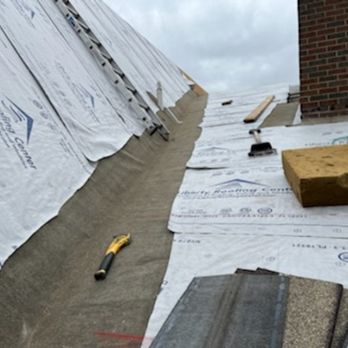 Pence Construction - the roof of a home under construction - Gutter Services Near Me - Warren, Ohio Pence Construction - the roof of a home under construction - Gutter Services Near Me - Warren, Ohio