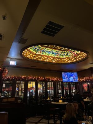 Wilde Irish Bar & Restaurant by null