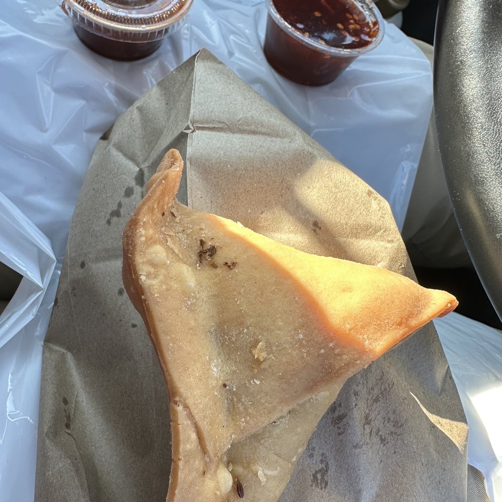 Bismillah Sweets - Chicken Samosa - Pakistani Near Me - Mississauga, Ontario Bismillah Sweets - Chicken Samosa - Pakistani Near Me - Mississauga, Ontario