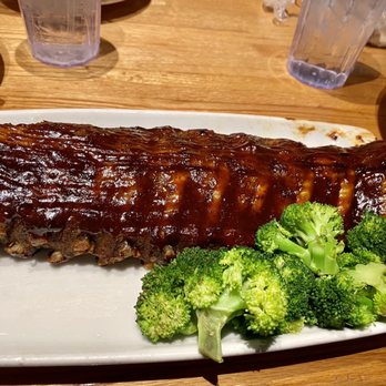 Applebee's Grill + Bar - Double-Glazed Baby Back Ribs - American Near Me - Elizabeth, New Jersey