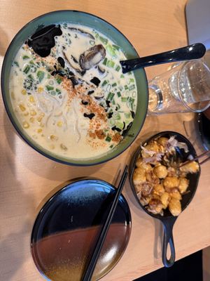 Fat Kitty Ramen by null