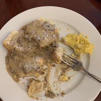 The Turtle Restaurant - Biscuits and gravy.....yum yum - Comfort Food Near Me - Brownwood, Texas