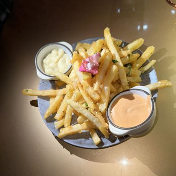 Sky Nova - Ursa Major Truffle Fries - Bars Near Me - Cannonville, Utah